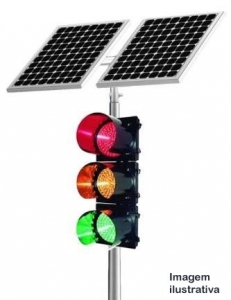 Ecosemáforo a Energia Solar com Controle Digital - Pare e Siga DS 7200